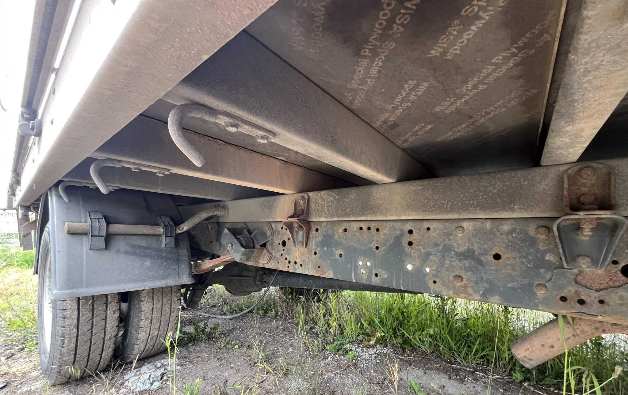 Skrzynia ładunkowa z pojazdu IVECO DAILY 3.56 x 2x15 m HIGHWAY 2015R