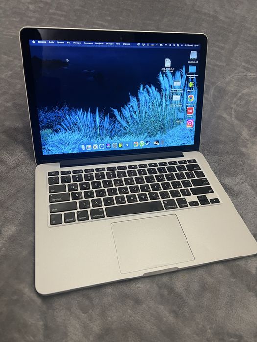 Продам Macbook pro