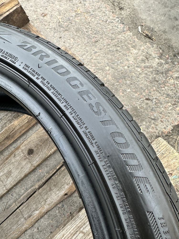 Шина одна 245 40 20 95V Bridgestone Potenza RE97AS розпаровка