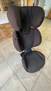 Cadeira auto BeSafe IziUp X3 - Isofix 15-36 kg