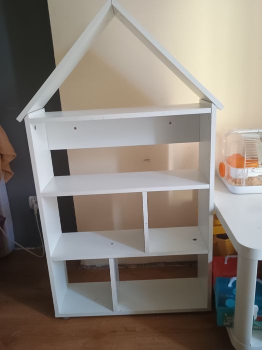 Półka domek 100 sprzedam