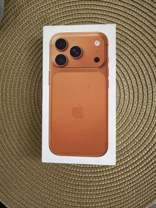 Nowy iphone 17 pro na gwarancji