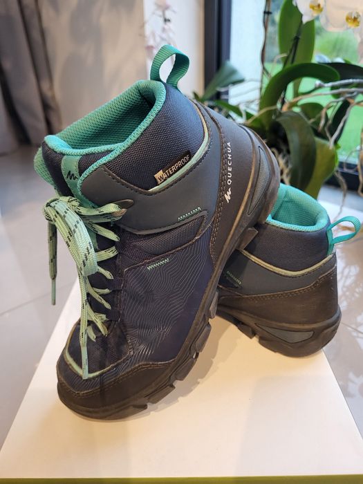 Trapery Buty turystyczne dla dzieci Quechua MH120 Mid