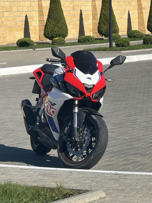 Мотоцикл Taro GP1 400