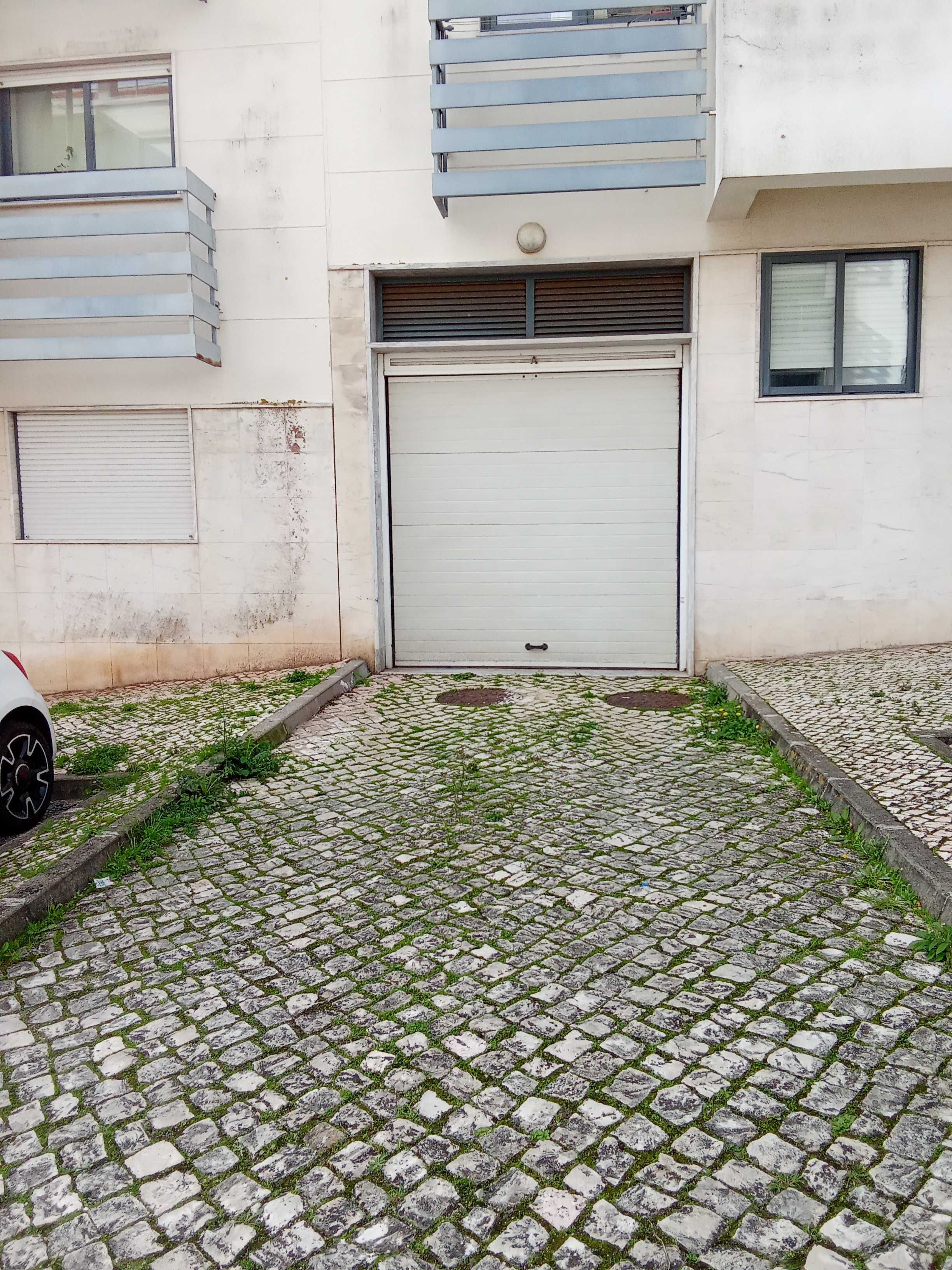 Arrendo lugar de garagem
