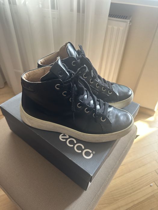 Чоботи черевики високі кеди Ессо