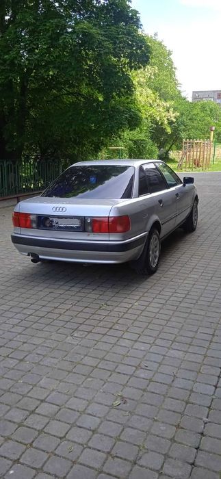 Продам ауді Б4 хороший стан