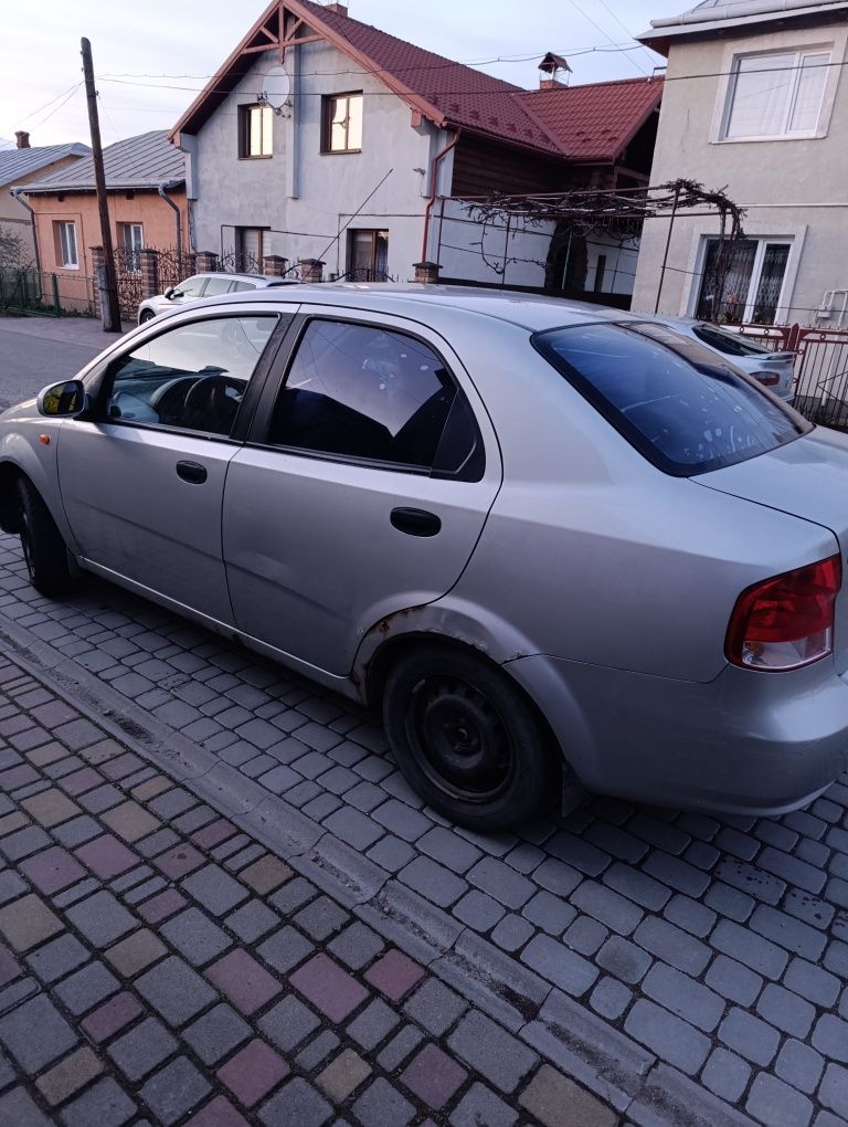 Продам Шевроле авео 2005р