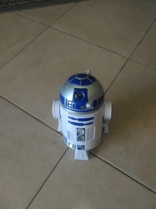 star wars R2D2robot