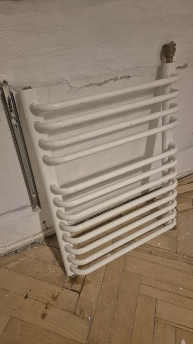 Grzejnik łazienkowy drabinka