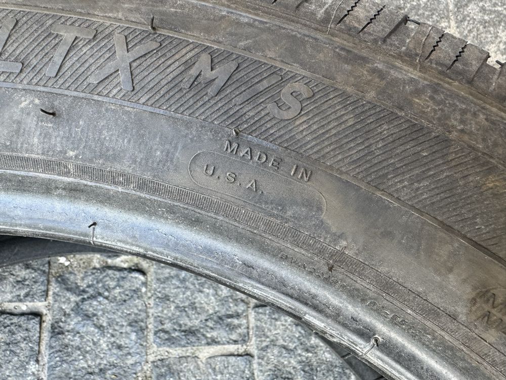 Шины 235 55 R20 2 колеса Michelin defender ltx