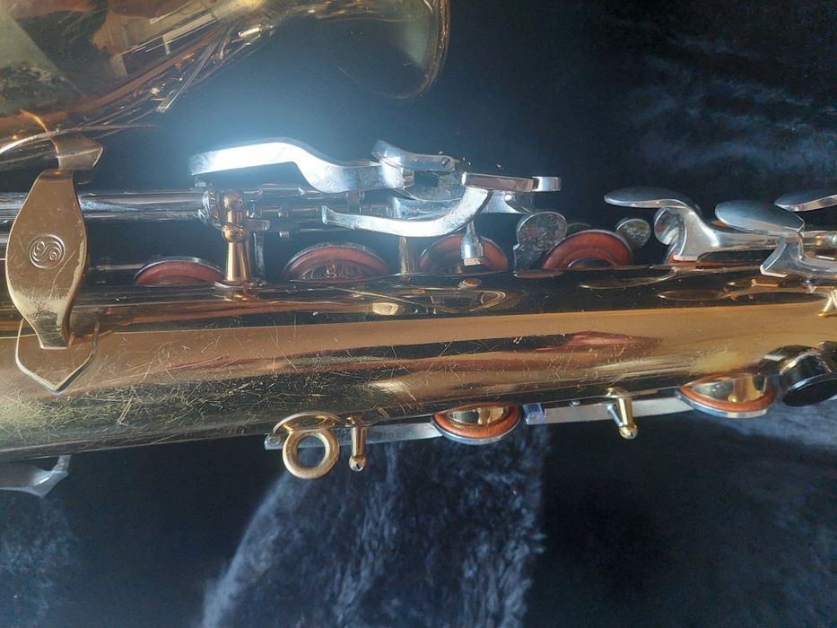 Продам саксофон-тенор Selmer Bundy II-USA- 650$