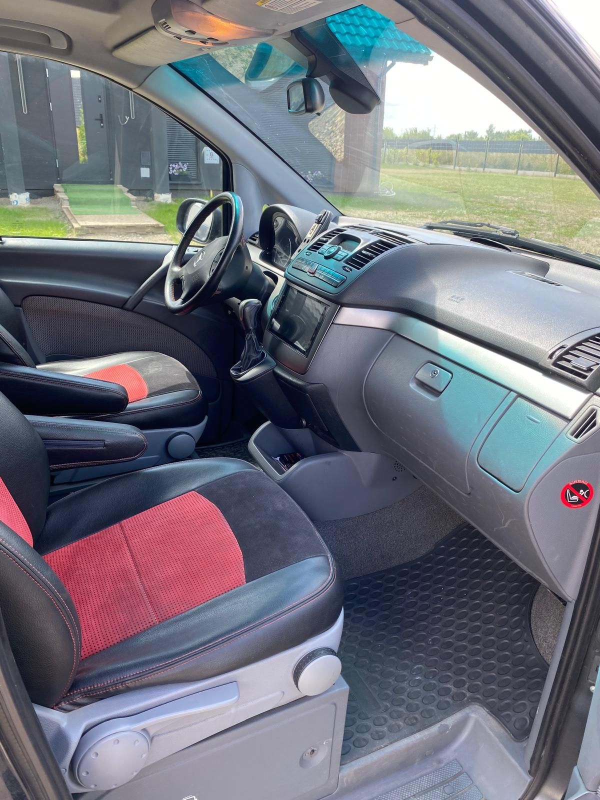 Mercedes -Benz Viano 3,0 V6 2006R.