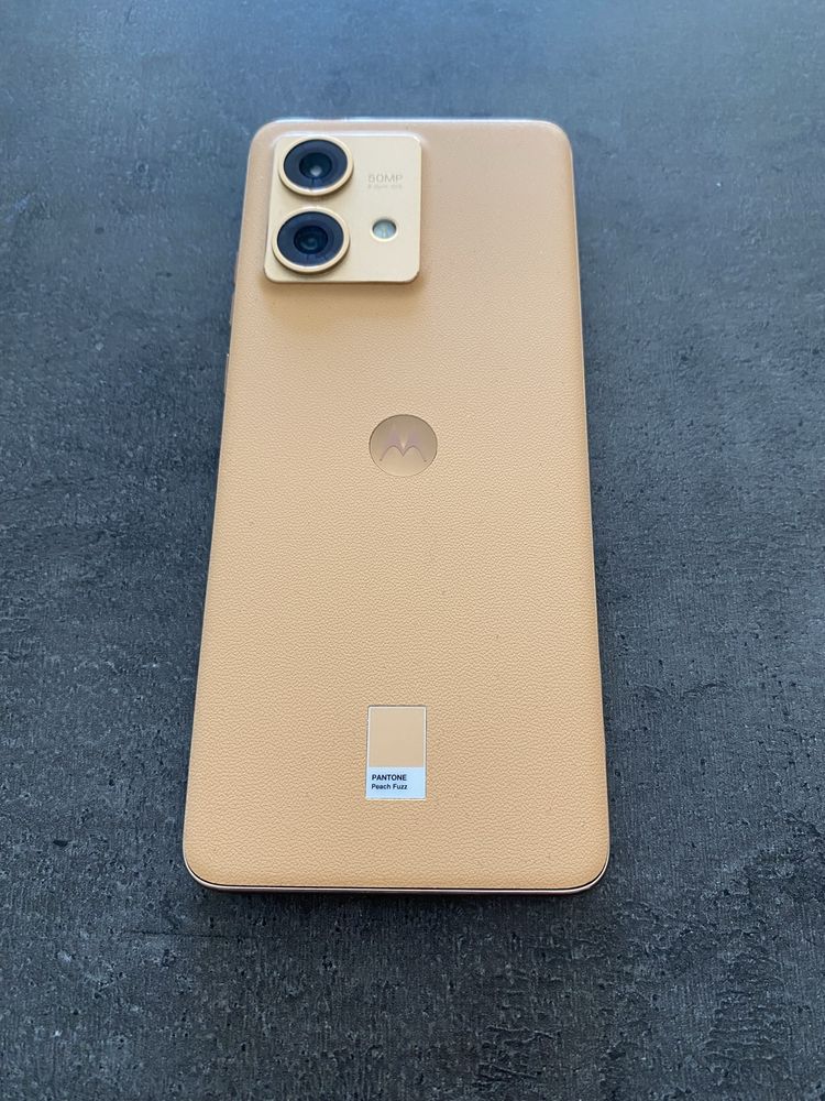Motorola Edge 40 Neo. Gwarancja do 04.2026.