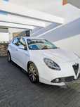 Alfa Romeo Giulietta em ótimo estado