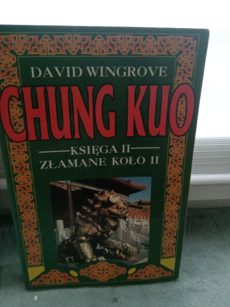 Chung Kuo , Księga III , Złamane Koło II , David Wingrove.