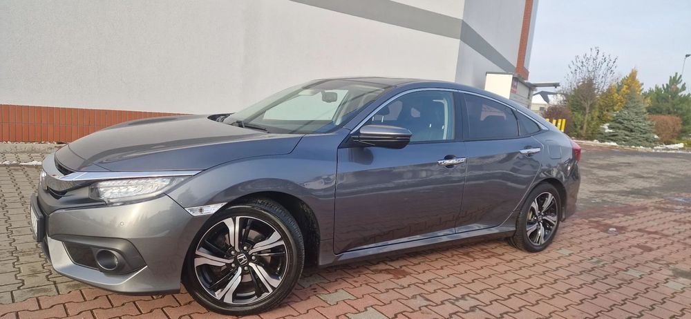 Honda Civic Pierwszy właściciel Automat Sedan Europejski