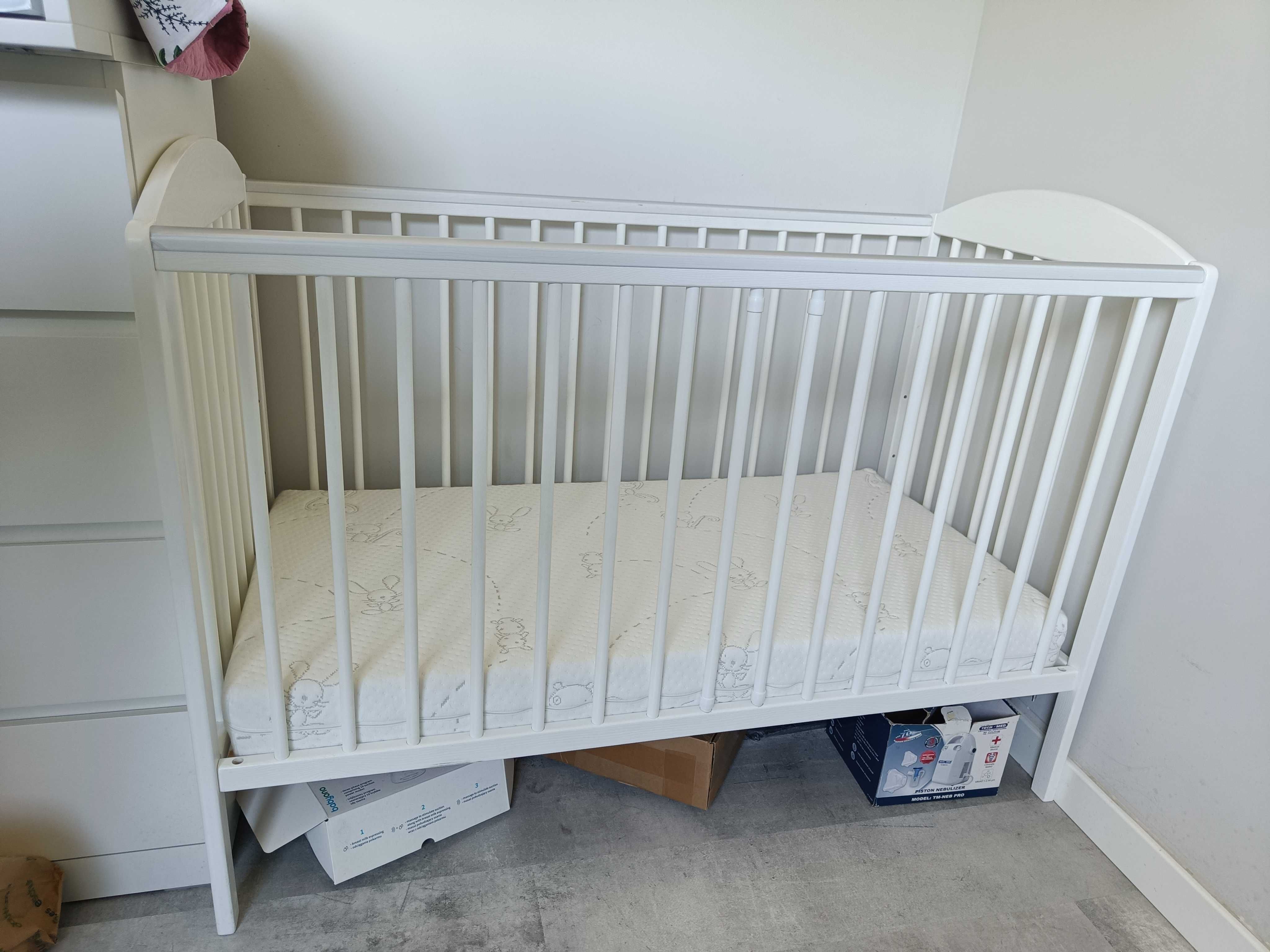 Łóżeczko niemowlęce Drewex Kuba 2 białe 120×60