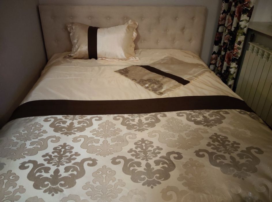 Narzuta na łóżko 220*240