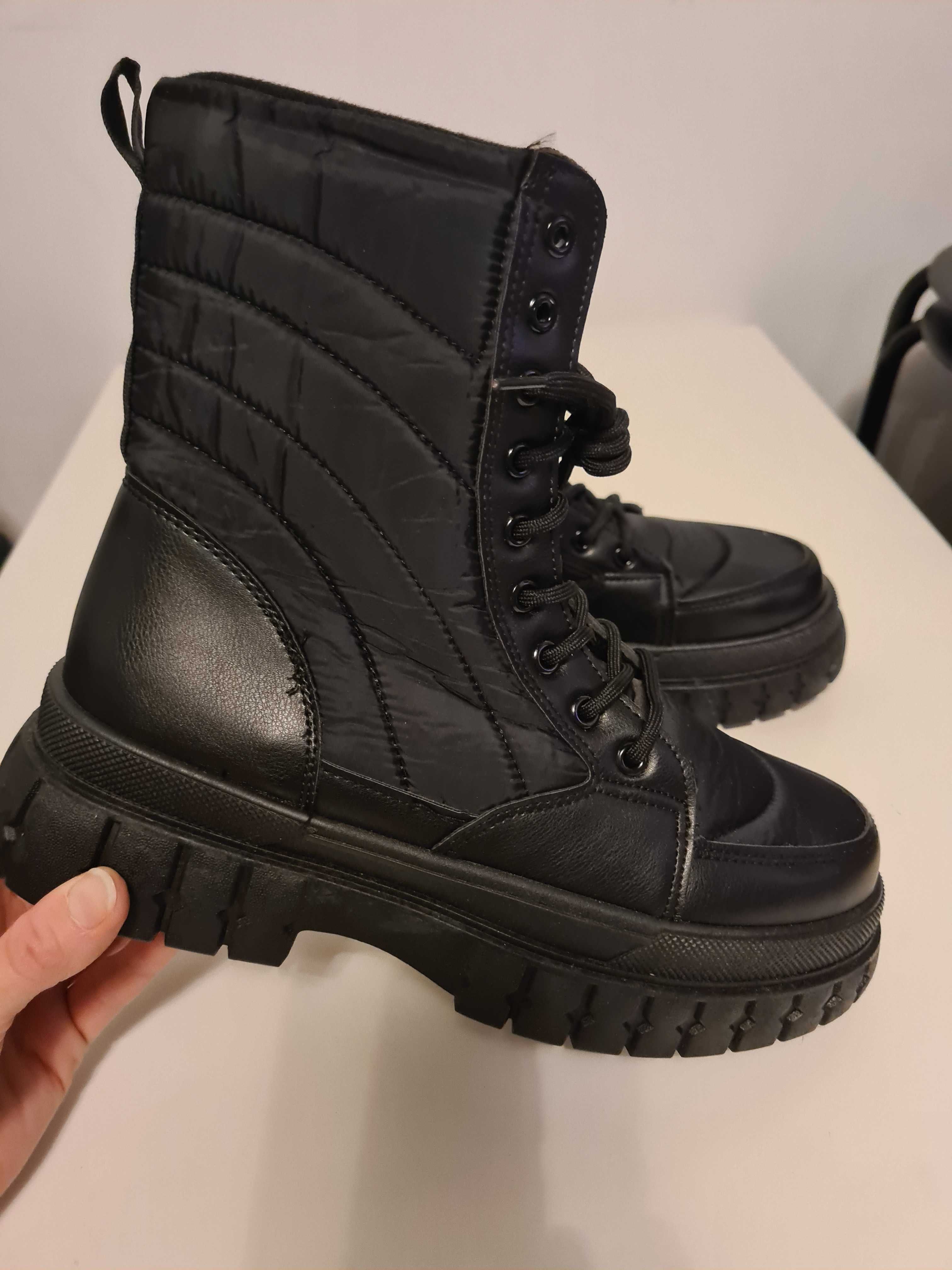 Buty zimowe czarne , trapery r.40/ 41 nowe