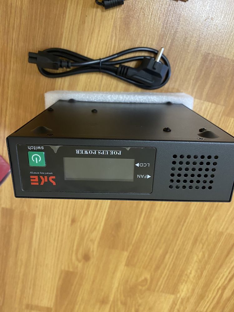 Источник бесперебойного питания Mini UPS POE-60W 17 600 mAh