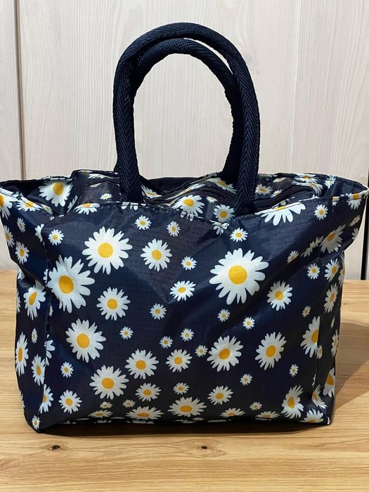Nowa torba termiczna z motywem stokrotek – 24x20x14 cm