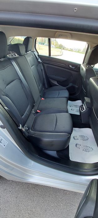 Оренда авто з водієм