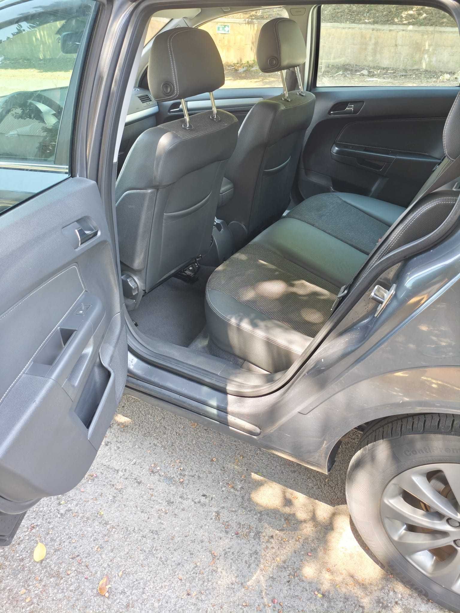 Opel Astra Caravan 1.7 CDTi Cosmo Plus