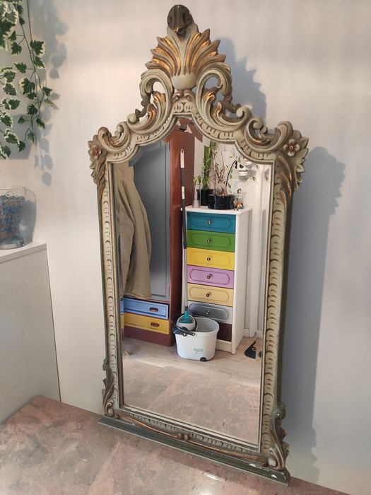 Credencia com espelho Vintage