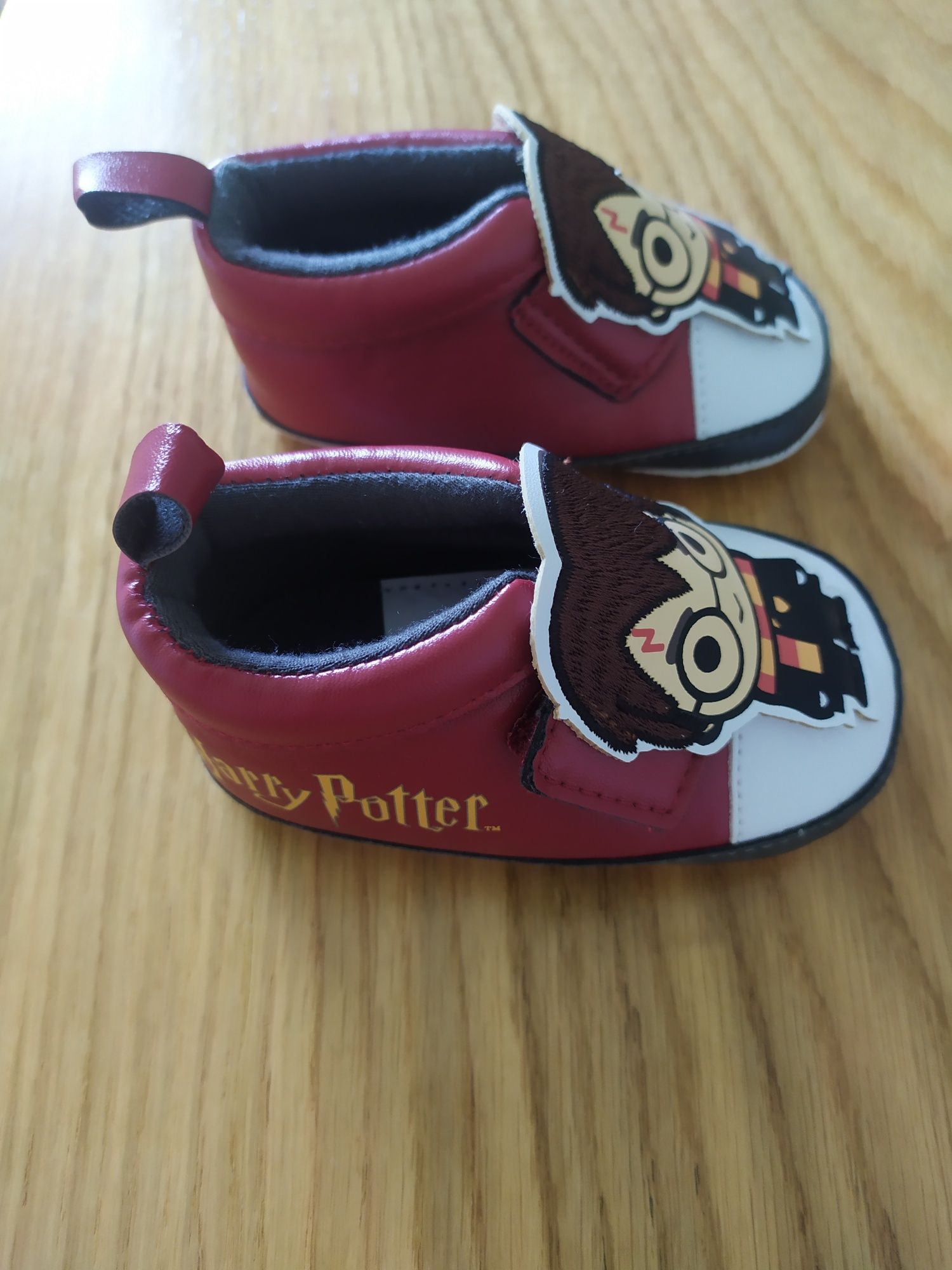 Obuwie (buty, buciki) niemowlęce Harry Potter roz. 19 - Pepco