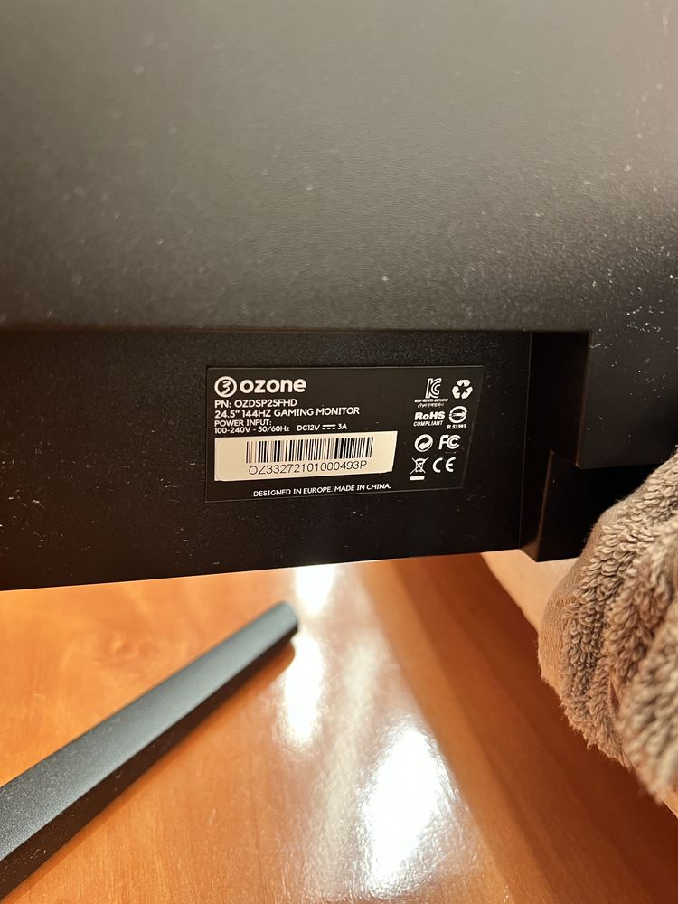 Monitor gamer ozone