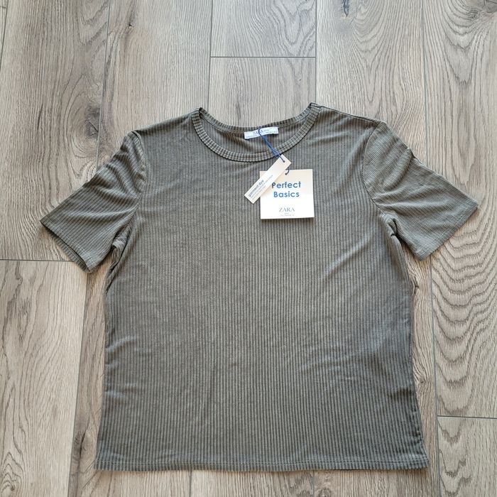 Bluzka T-shirt nowy z Zara S z viskozy