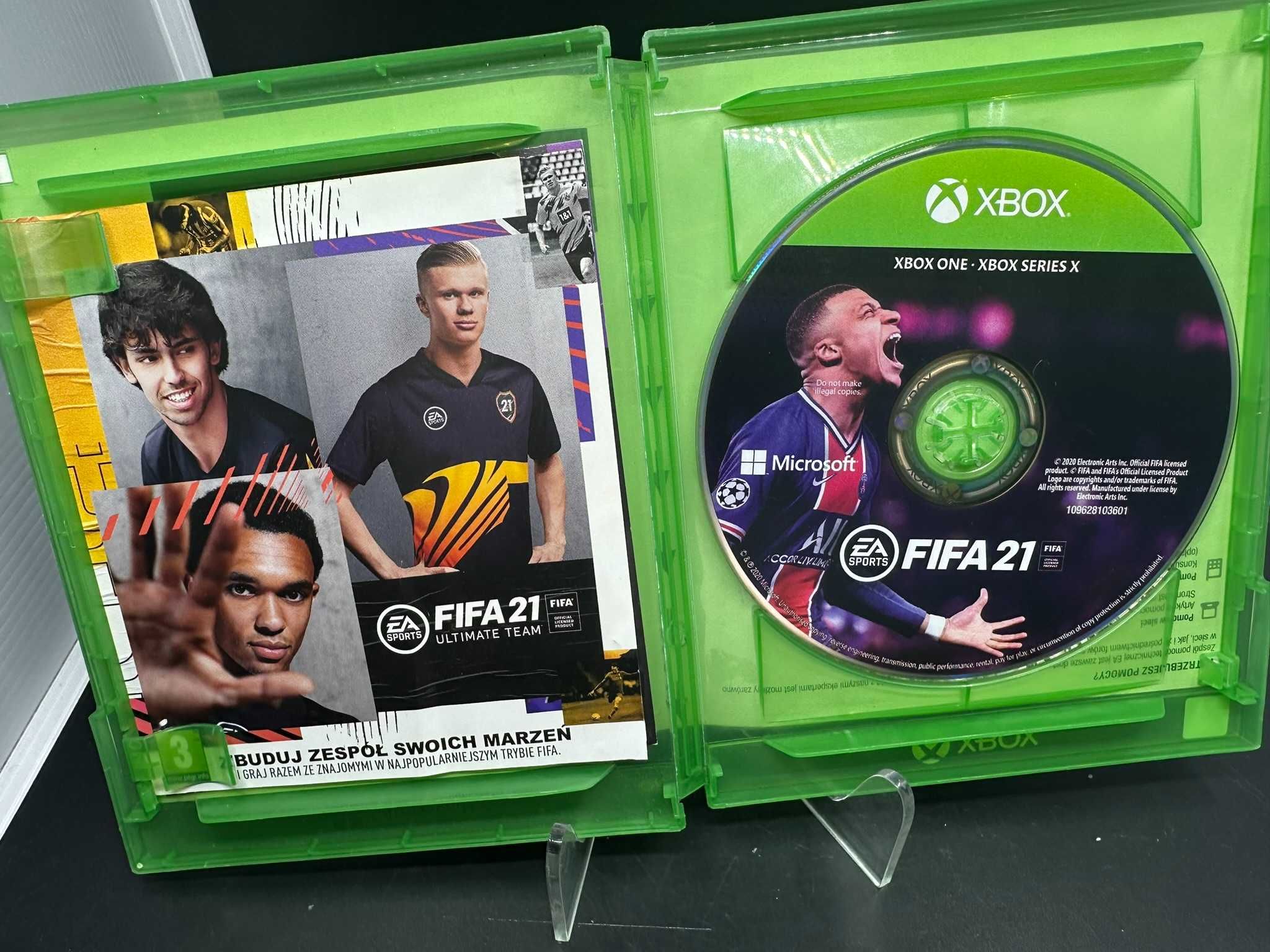 Gra na konsolę xbox one Fifa 21