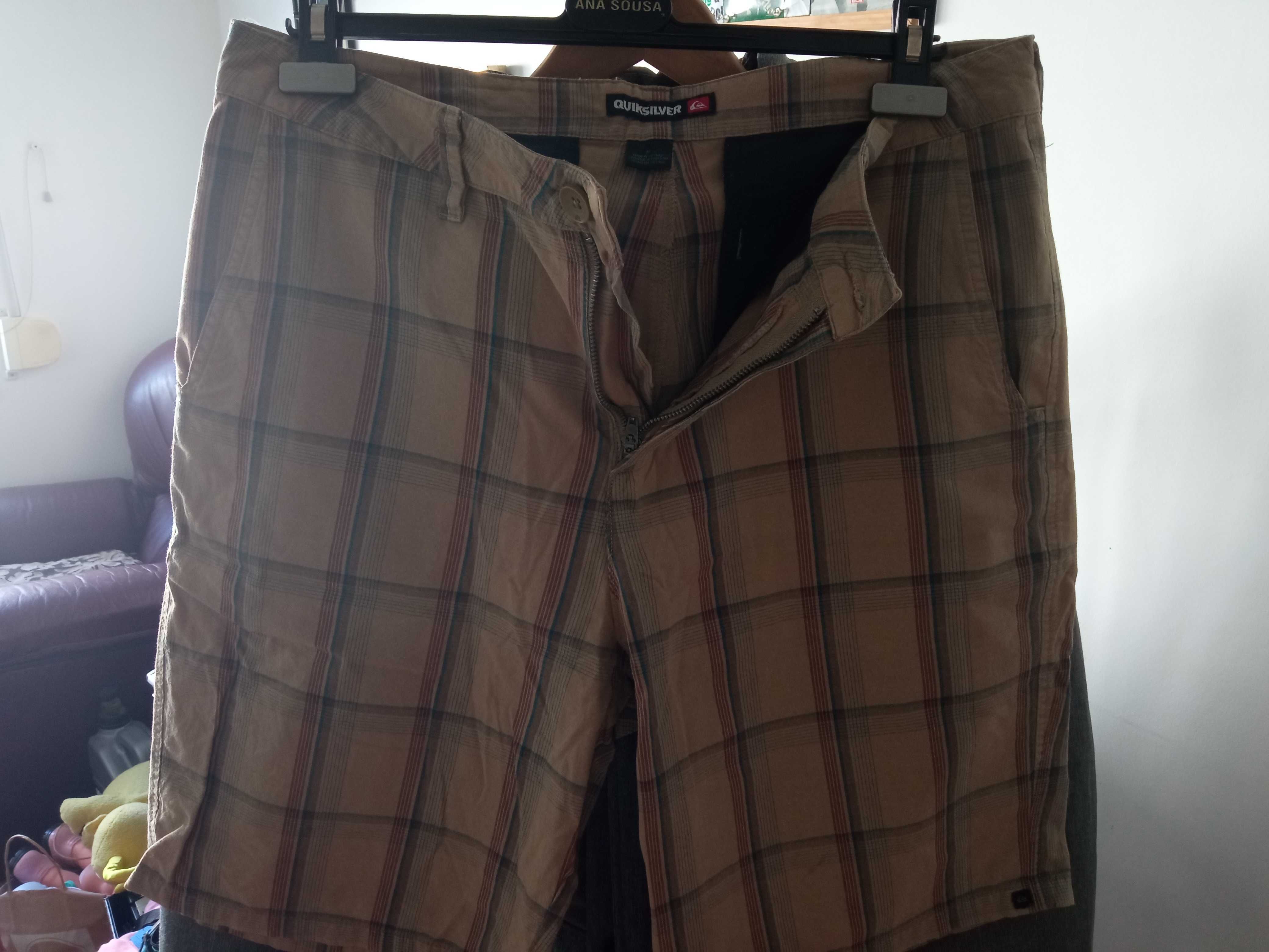 Bermudas QuikSilver, Tamanho 34