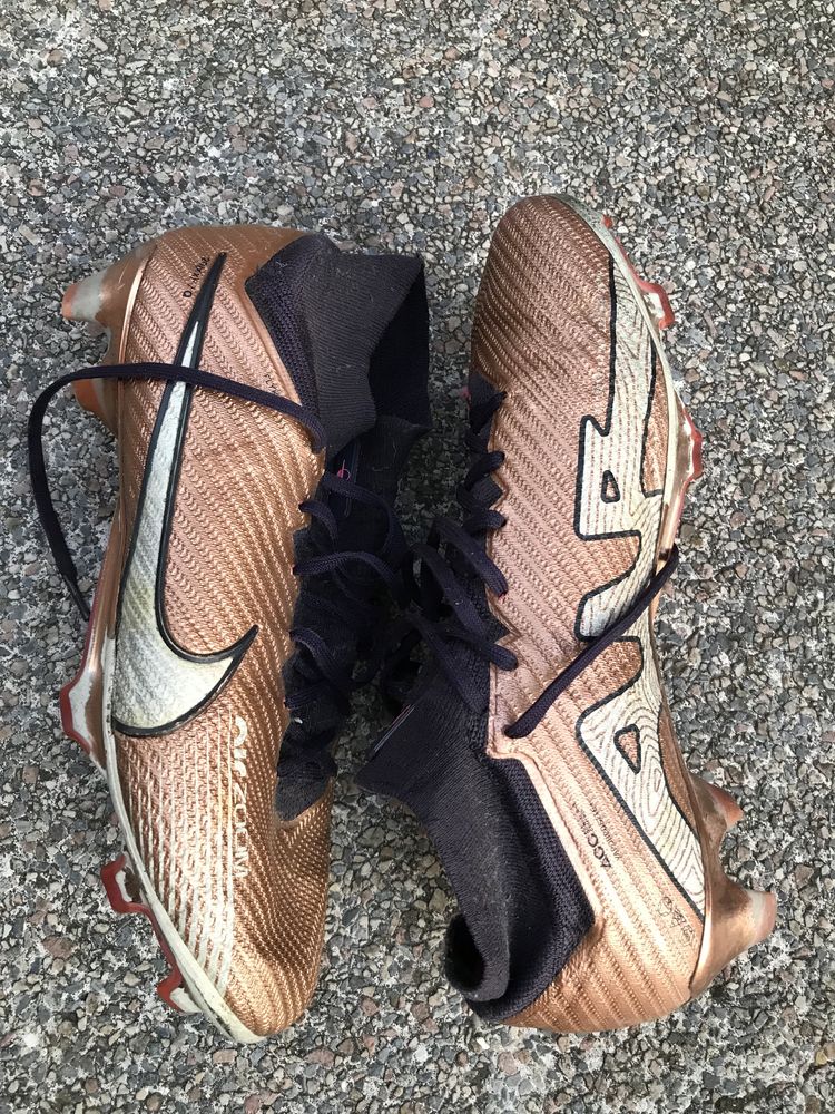 Chuteiras Mercurial