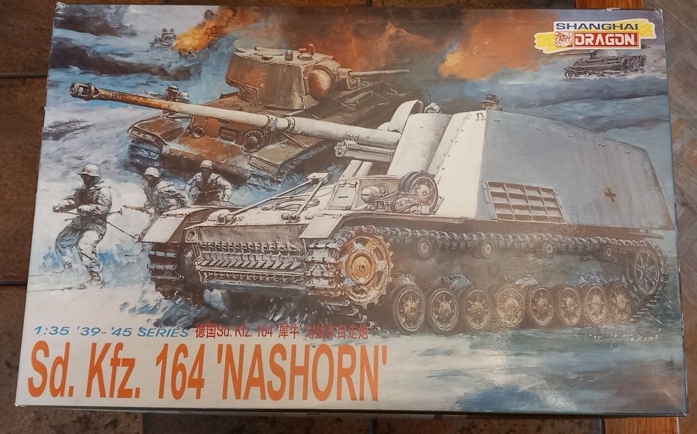 Model DRAGON Sd. Kfz. 164 "NASHORN" skala 1:35 nowy