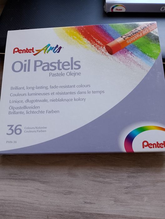 Pastele olejne. Pentel Arts. 36 kolorów.