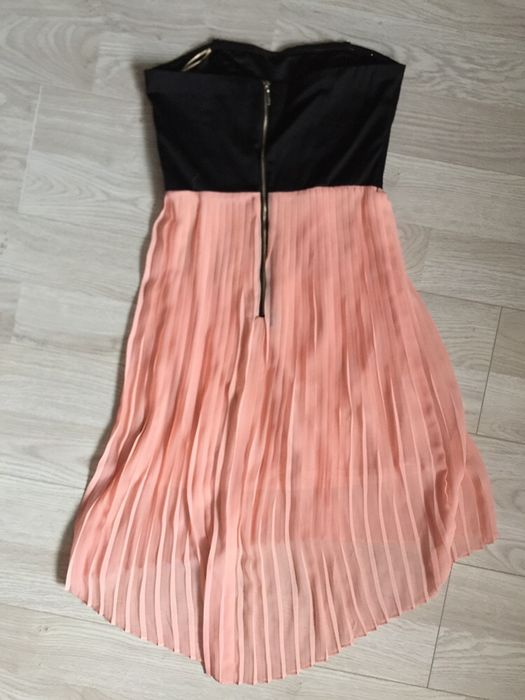 Sukienka Reserved bal wesele studniówka