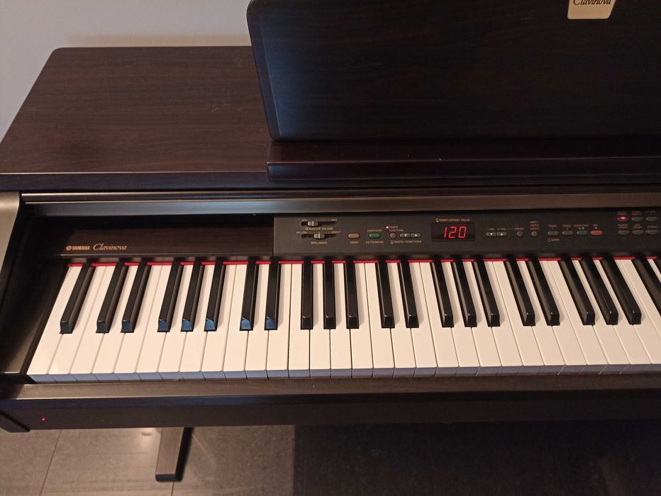 Pianino cyfrowe Yamaha Clavinova CLP - 130 stan bdb