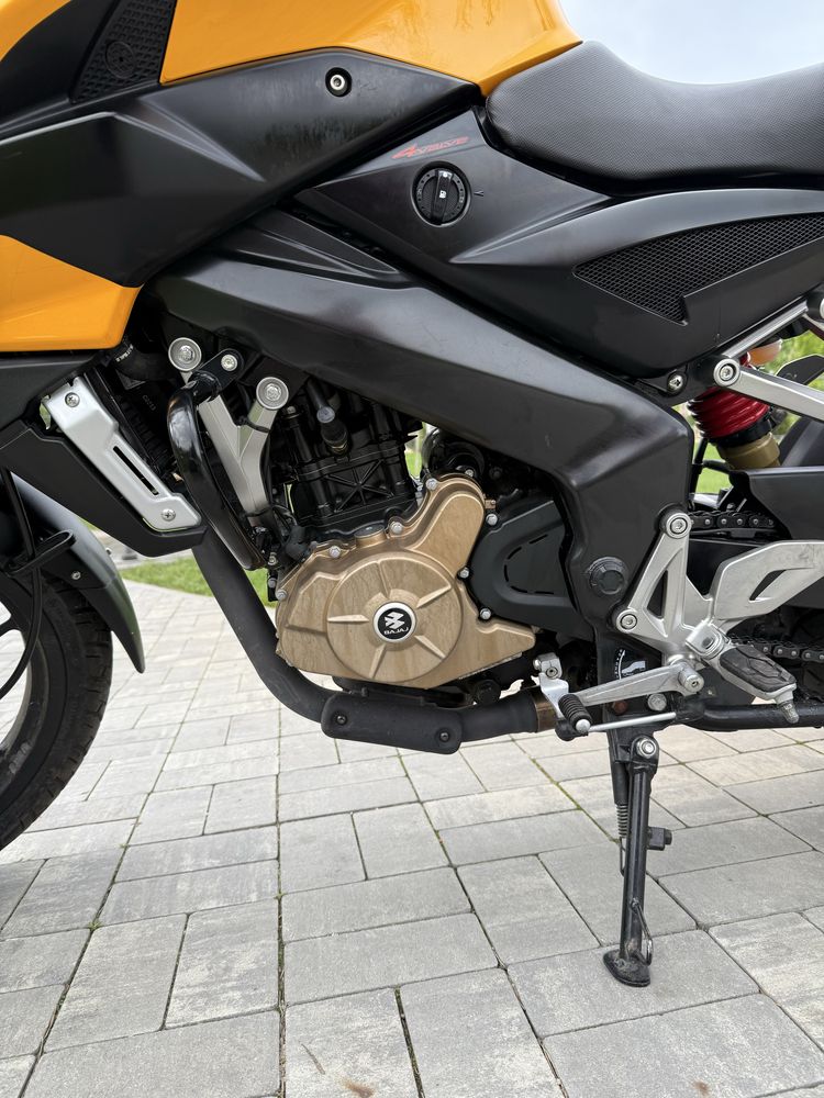 Bajaj Pulsar ns 200 Срочно!!!