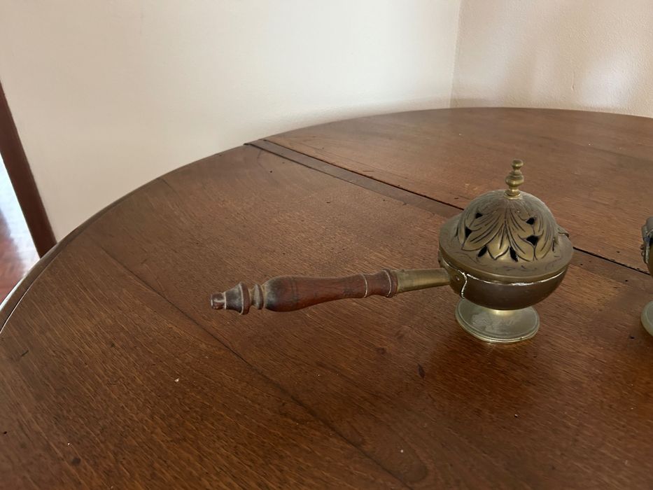 " Perfumadores em Latão