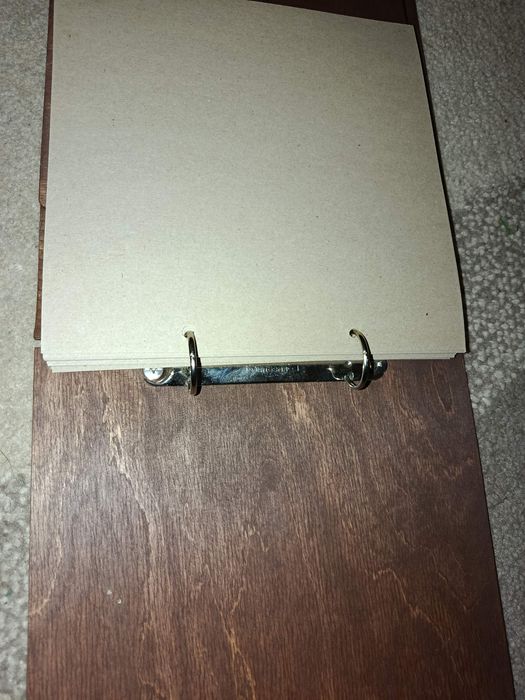 Дерев'яний фотоальбом новий