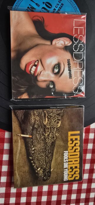 Lessdress Sugarfree/Fools Die Young Folia cd