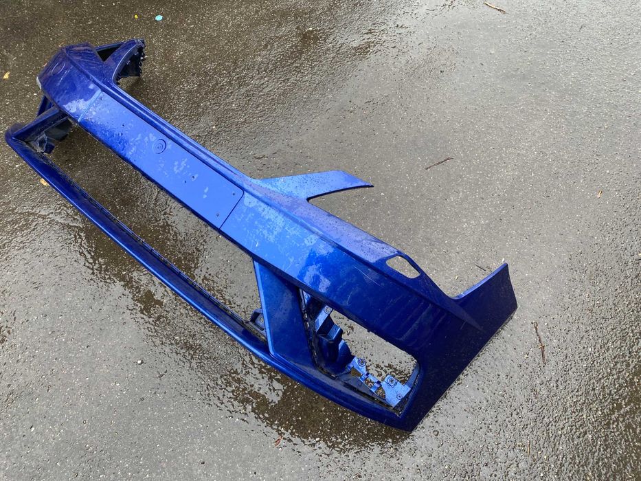 Бампер передний Seat Leon Сеат Леон от2017-2023гг