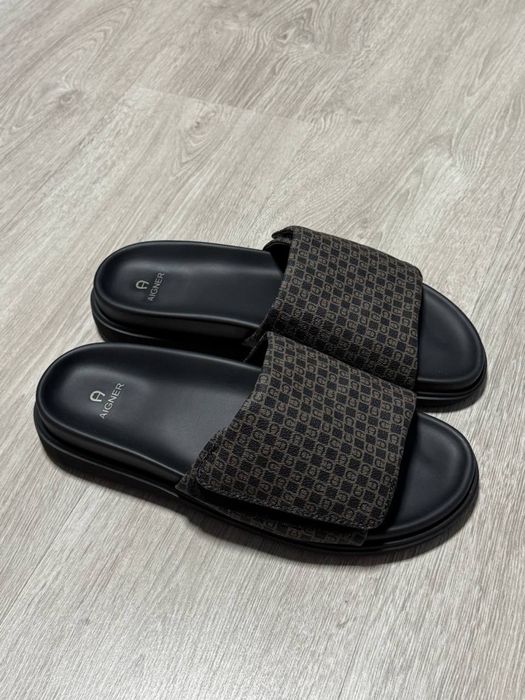 Продам мужские кожаные шлепки Aigner,размер 42