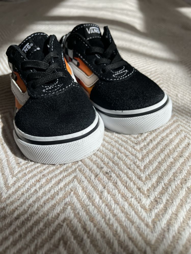 Кеди дитячі Vans розмір 21,5