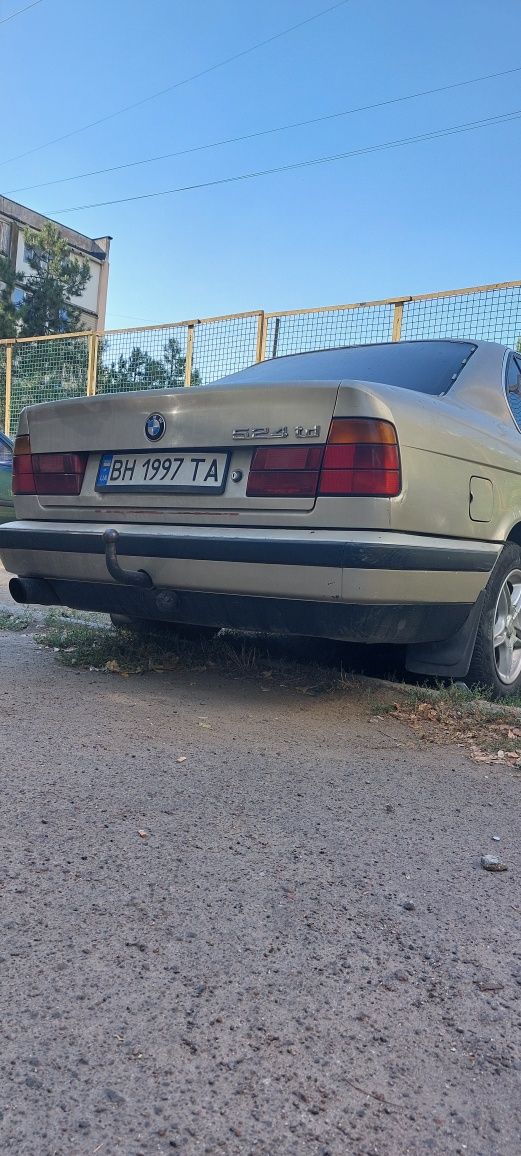 Продам BMW 524 1989г