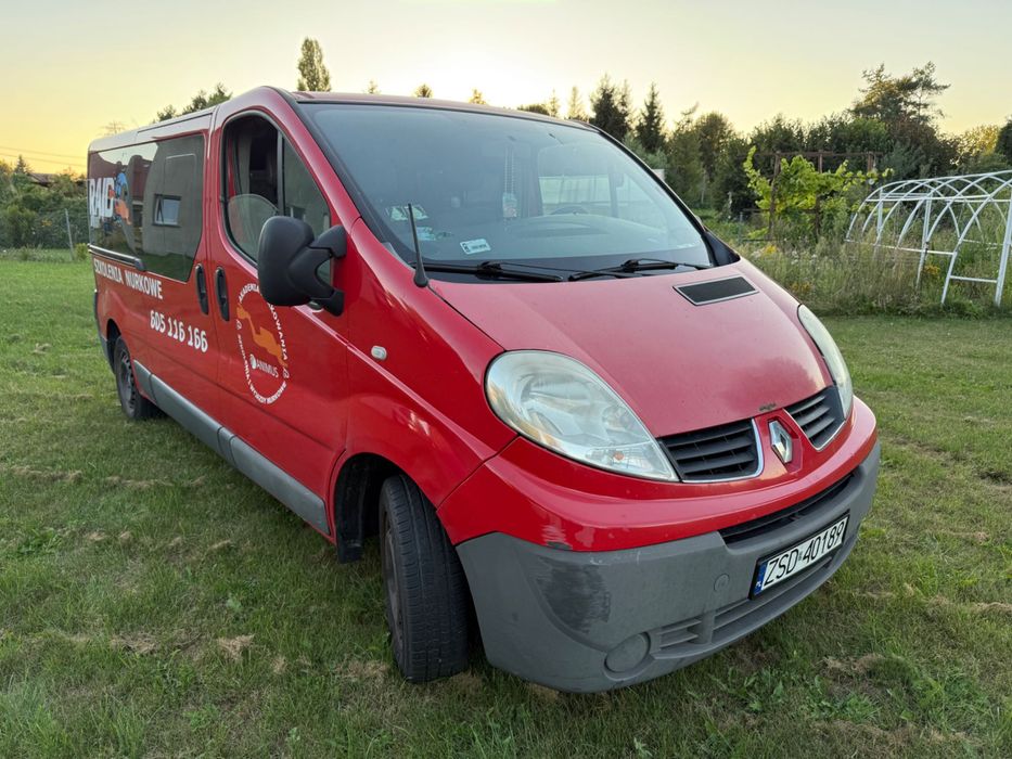 Renault Trafic 2.0 dCi - 2007r 9 osób - long