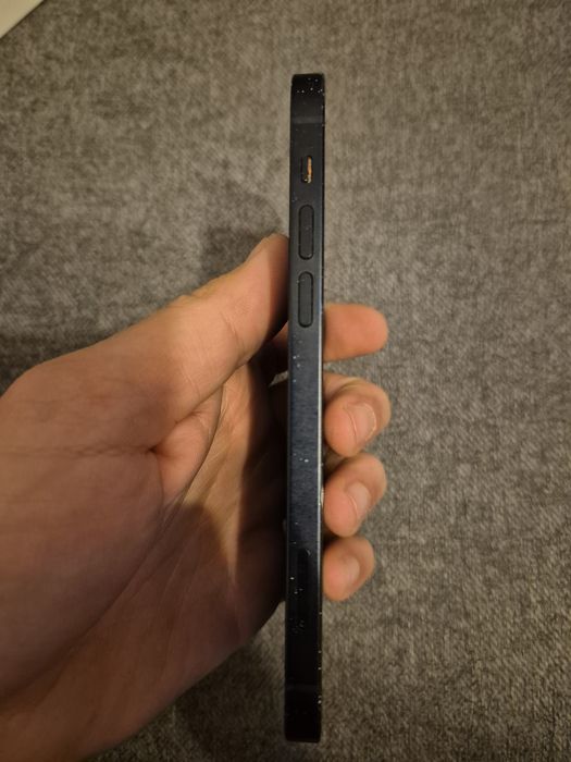 Iphone 12 64gb sprawny