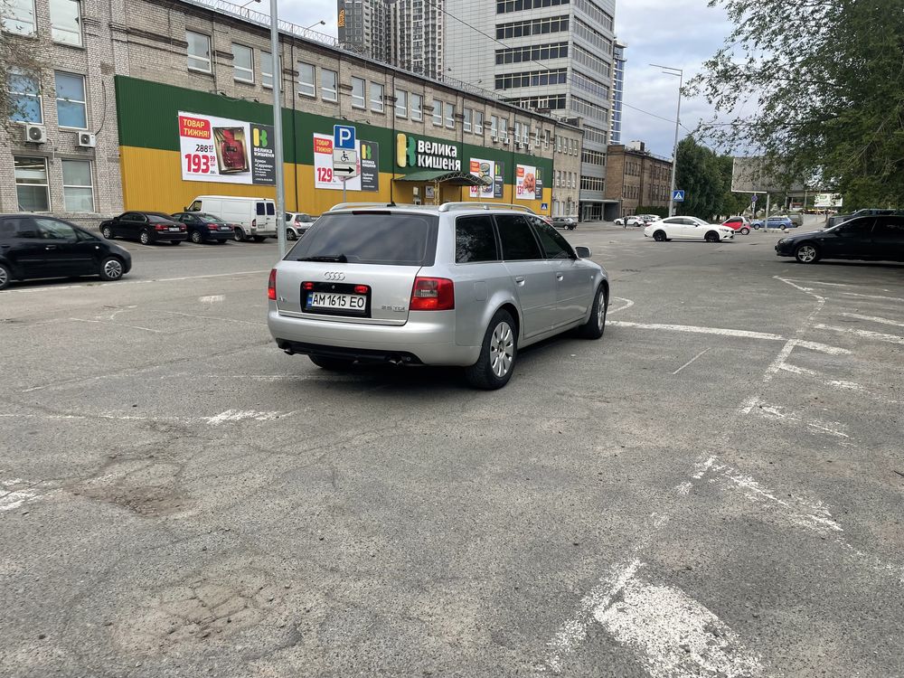 Audi A6 2004 универсал